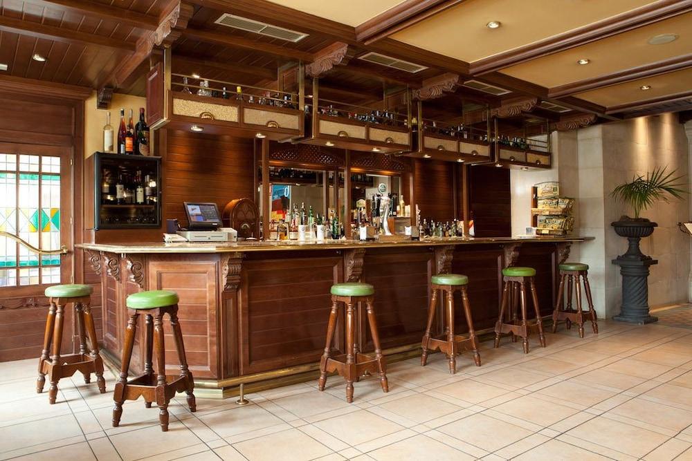 Hotel Azofra Burgos Bagian luar foto