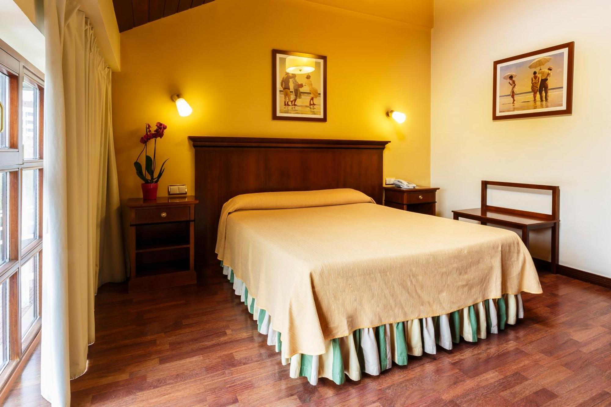 Hotel Azofra Burgos Ruang foto